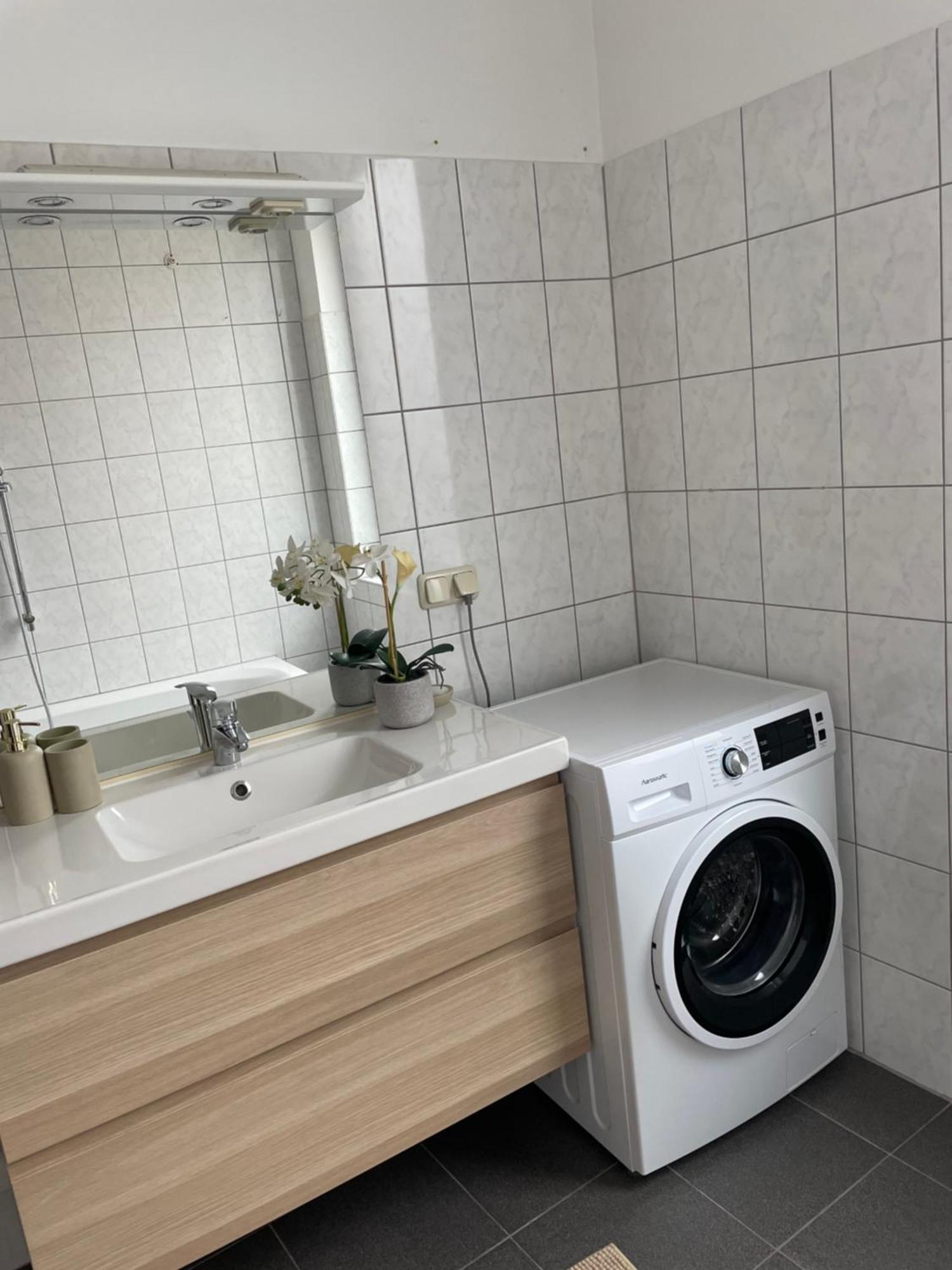 Studios Klagenfurt Клагенфурт Екстериор снимка