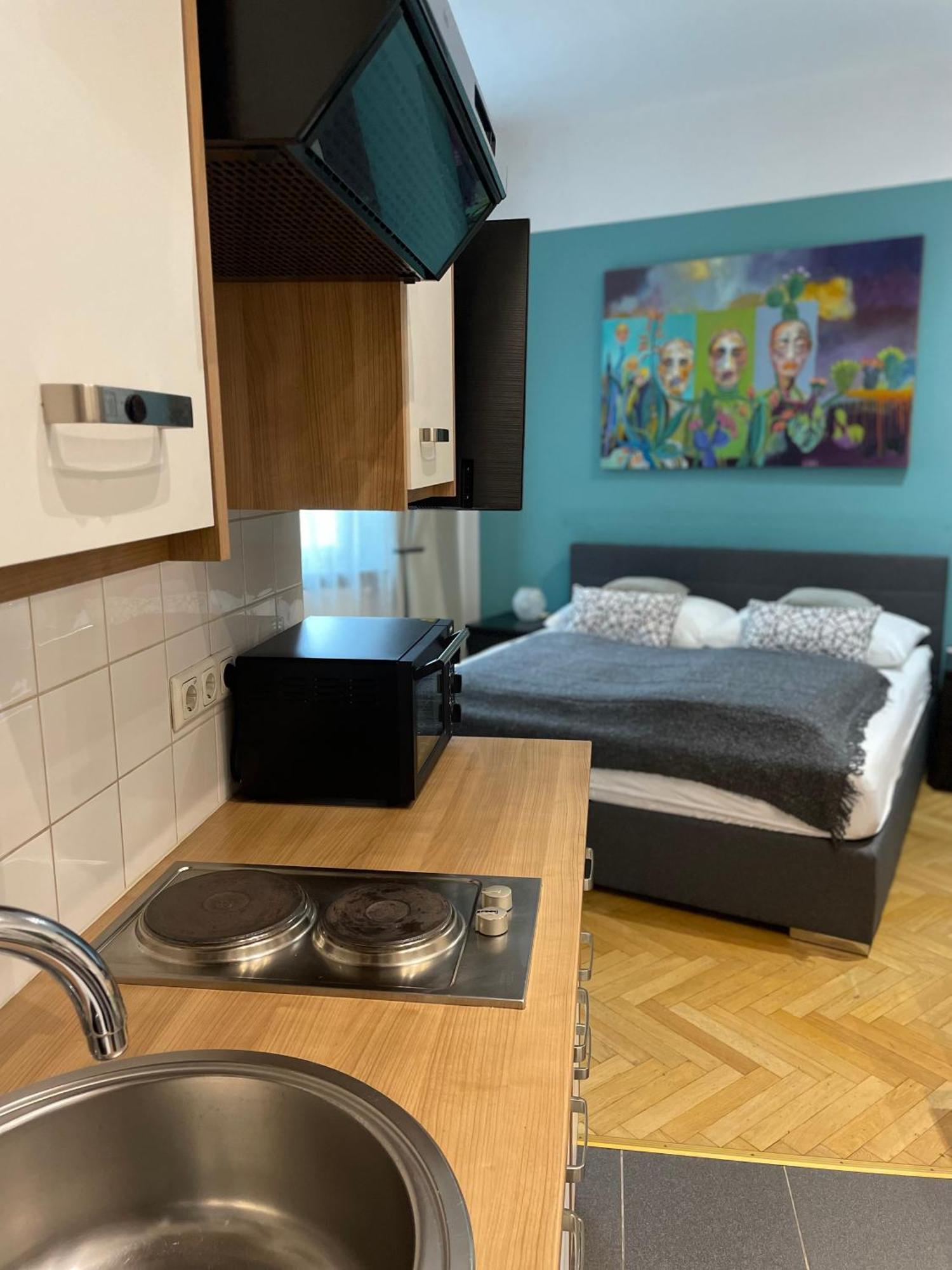 Studios Klagenfurt Клагенфурт Стая снимка